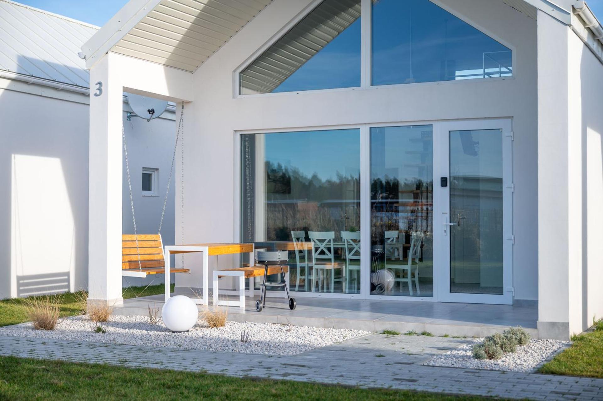 Sunhouses Villa *